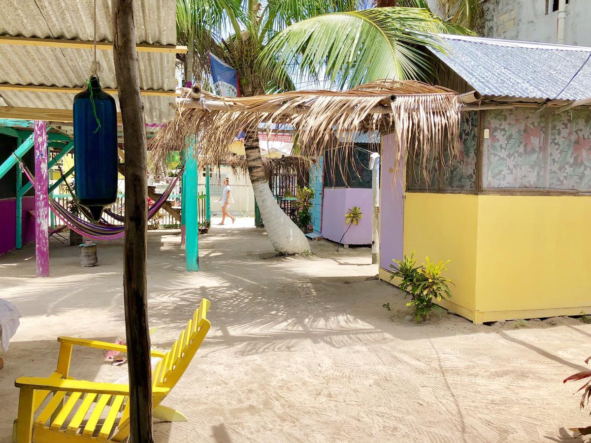 Tropical Oasis Caye Caulker Exterior photo