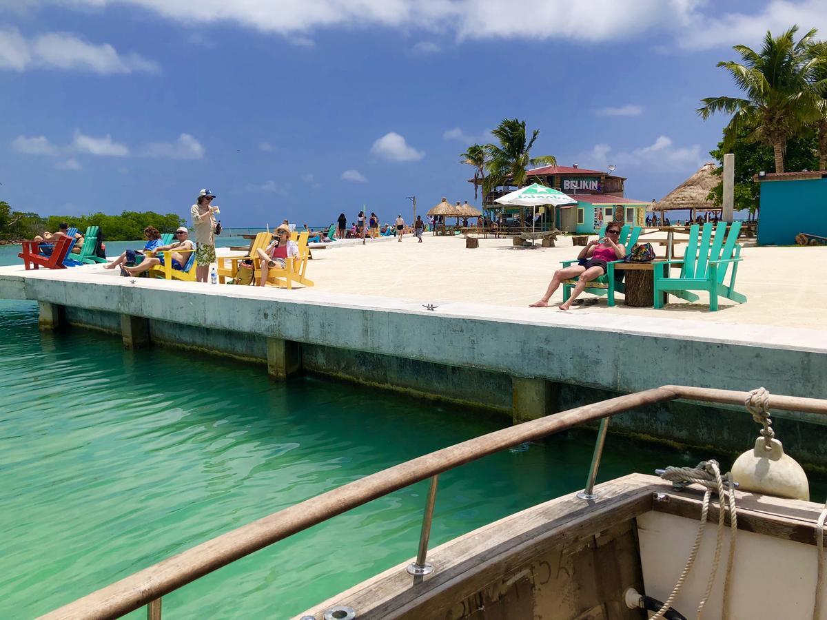 Tropical Oasis Caye Caulker Exterior photo